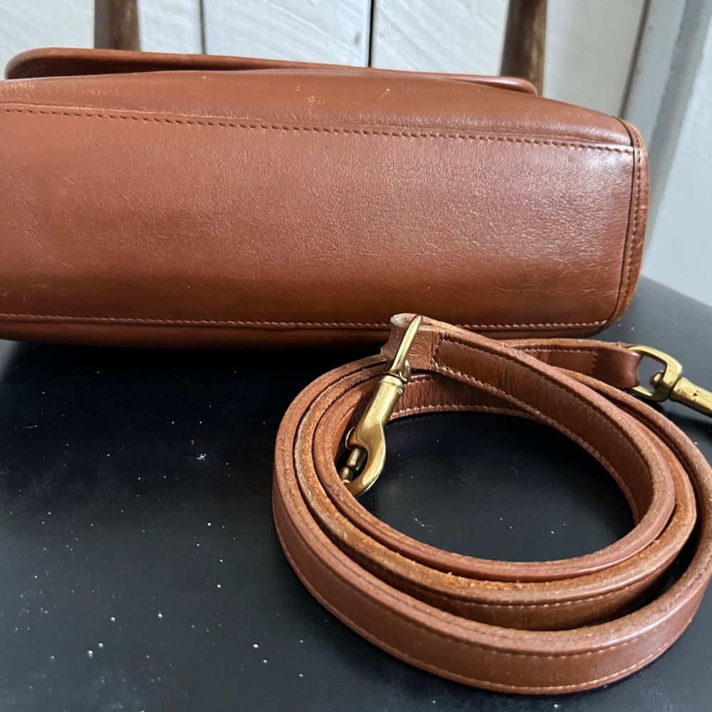 Vintage Coach Court Bag - Picture 6 of 8